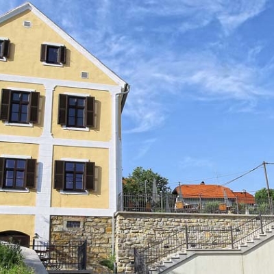 Restaurant und Weinhandlung Žmavc